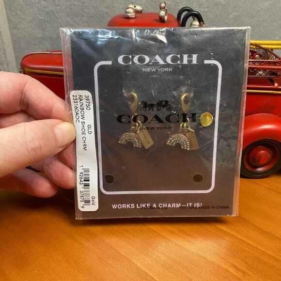 Coach rainbow shoe bag charms - Picture 1 of 4